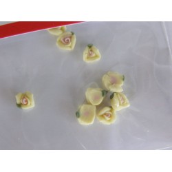 Trandafiri 3D galbeni Ornamente